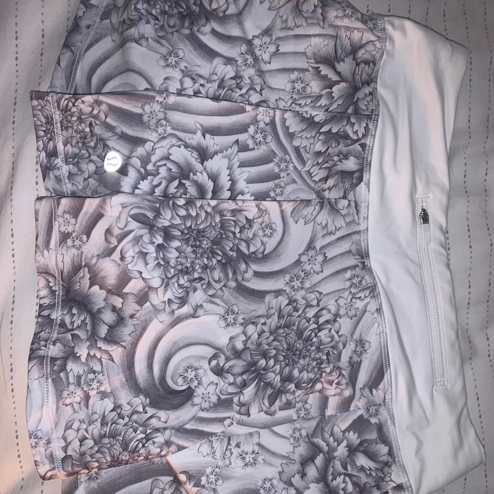 Lululemon tennis skirt